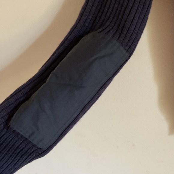 Navy Blue V Neck 100% Wool Sweater - Picture 5 of 7